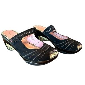 Jambu Touring Black Suede Floral Daisies Peep Toe Mary Jane Wedge Size 11 VGC